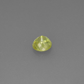 Sfene naturale verde da 0,38 ct, taglio rotondo, VS