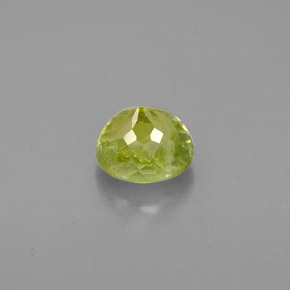 Sfene Verde giallastro naturale da 1.29 ct, Taglio ovale, VS-SI