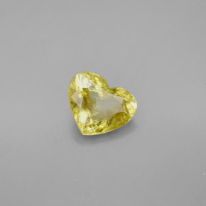 Sfene naturale giallo da 1,57 ct, a forma di cuore, VVS-VS