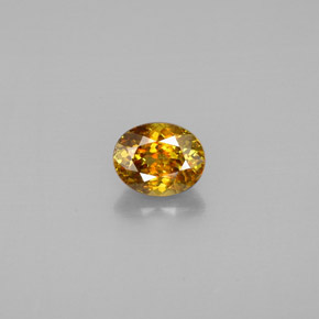 Sfene naturale multicolore da 1,29 ct, taglio ovale, VS