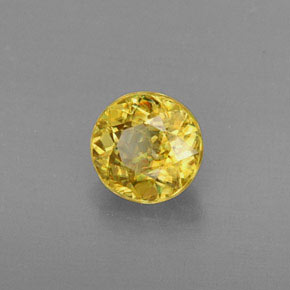 Sfene Giallo oro naturale da 0.45 ct, Taglio rotondo, VVS-VS