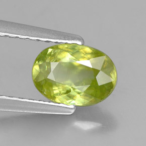 Sfene naturale verde da 0,88 ct, taglio ovale, VS