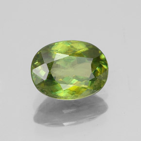 Sfene Verde dorato naturale da 1.52 ct, Taglio ovale, VS-SI