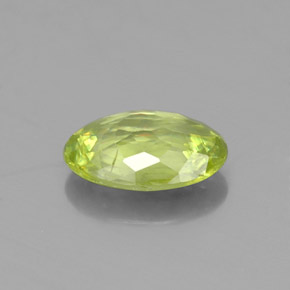 Sfene Verde dorato naturale da 0.64 ct, Taglio ovale, VS