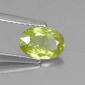 Sfene naturale verde da 0,80 ct, taglio ovale, VS-SI