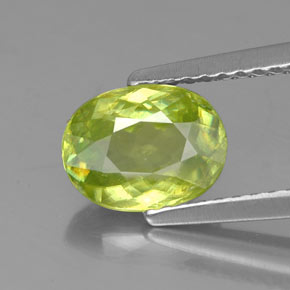 Sfene Verde dorato naturale da 1.54 ct, Taglio ovale, VS-SI