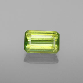 Sfene naturale verde da 1,08 ct, taglio smeraldo, VS