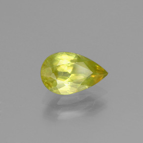 Sfene Verde dorato naturale da 1.44 ct, Forma a pera, VS-SI