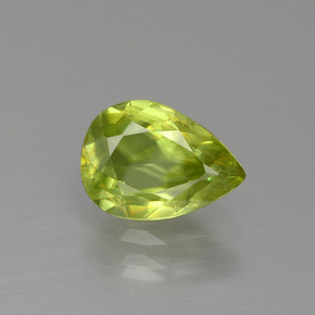 Sfene Verde brillante naturale da 1.73 ct, Forma a pera, VS