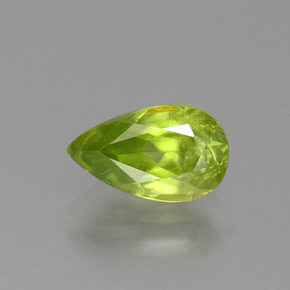 Sfene naturale verde da 1,56 ct, taglio a pera, SI