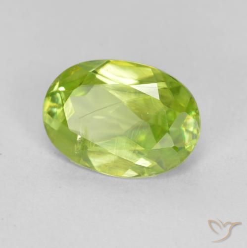 Sfene Verde giallastro vivace naturale da 0.98 ct, Ovale, VS-SI
