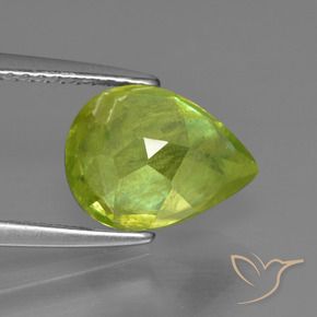 Sfene Verde acceso naturale da 3.09 ct, Forma a pera, SI