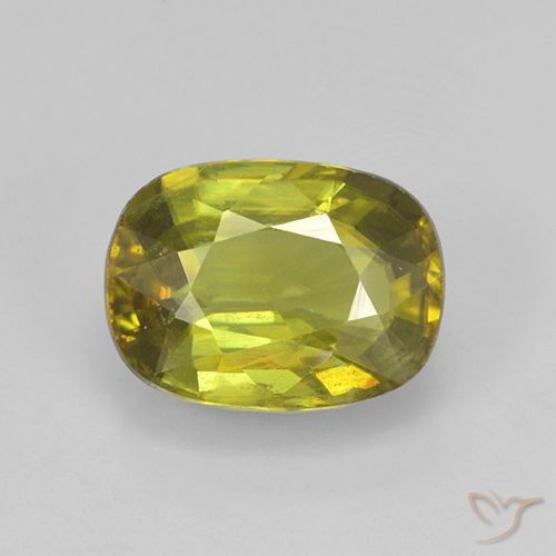 Sfene naturale verde da 2,70 ct, taglio ovale, VS