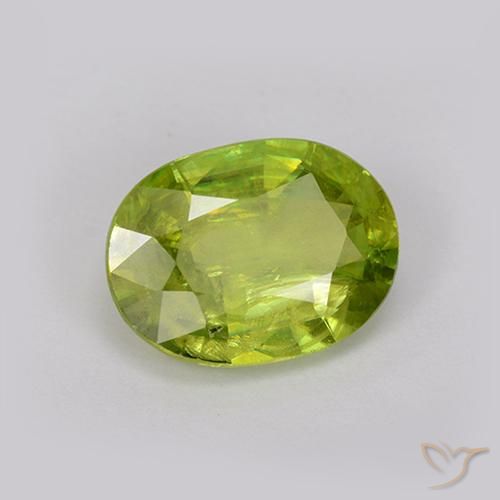 Sfene Verde brillante naturale da 1.54 ct, Ovale, VS-SI
