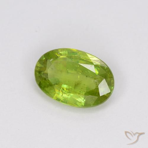 Sfene Verde brillante naturale da 0.73 ct, Ovale, VS-SI