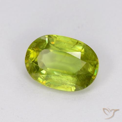 Sfene Verde brillante naturale da 1.37 ct, Ovale, VS-SI