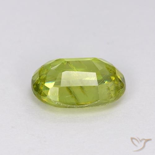 Sfene Verde brillante naturale da 1.37 ct, Ovale, VS-SI