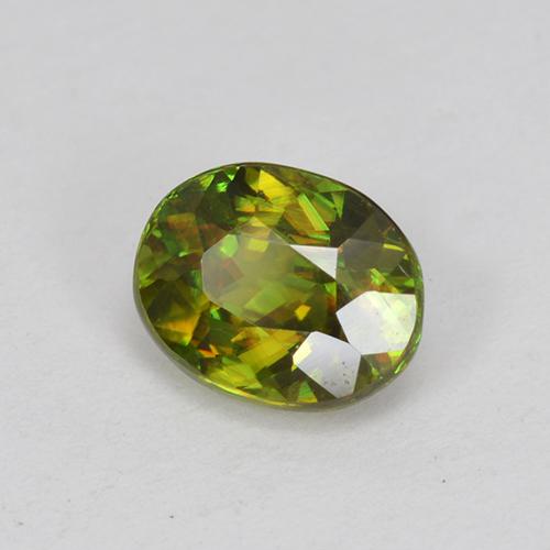 Sfene Verde foresta naturale da 0.73 ct, Taglio ovale, VVS