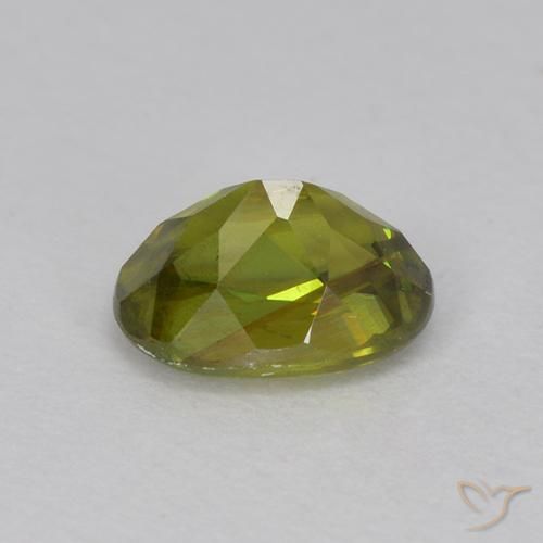 Sfene Verde medio-scuro naturale da 0.73 ct, Ovale, VVS-VS