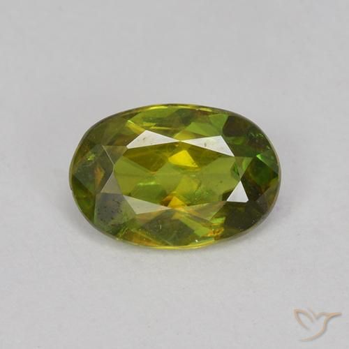 0.60ct Naturale Caldo terroso verde Sfene, Ovale, VVS-VS