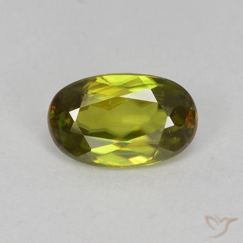 0.74ct Naturale Verde medio-scuro Sfene, Ovale, VVS-VS