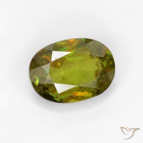 Sfene Caldo terroso verde naturale da 0.70 ct, Ovale, VS-SI