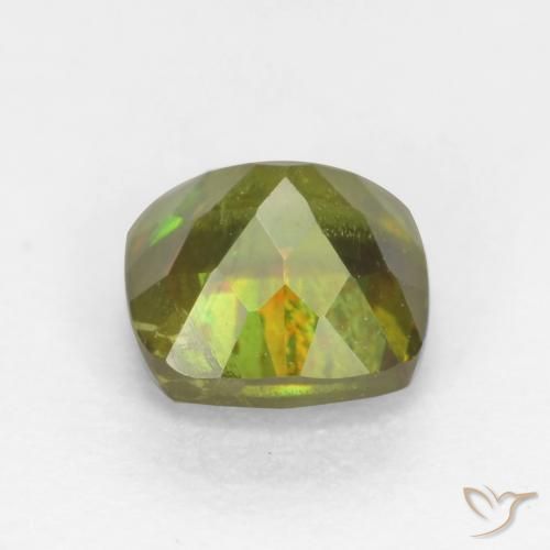 Sfene Caldo terroso verde naturale da 0.68 ct, Cuscino, SI