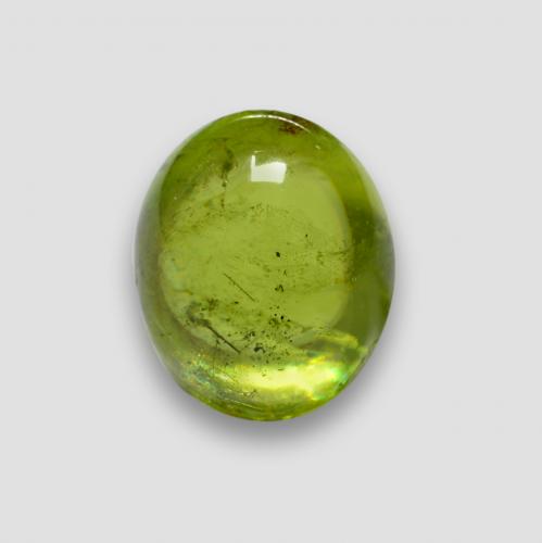 Sfene naturale verde da 2,12 ct, taglio ovale, trasparente
