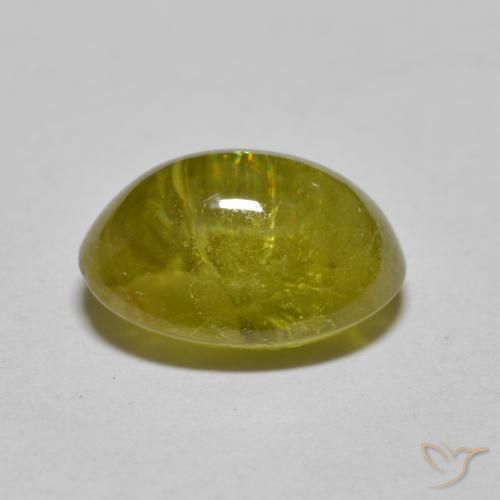 Sfene naturale verde da 4,43 ct, taglio ovale, traslucido