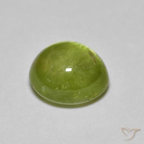 Sfene Medium Light Green naturale da 2.17 ct, Ovale, Traslucido
