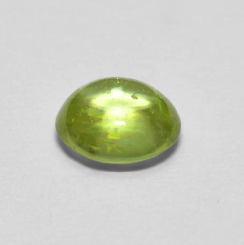 Sfene naturale verde da 0,66 ct, taglio ovale, trasparente