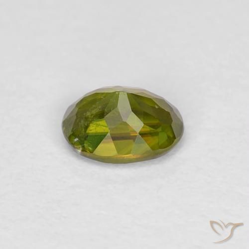Sfene Medium Dark-Green naturale da 0.35 ct, Ovale, VS
