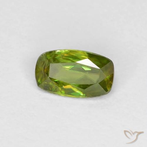 0.33ct Naturale Verde foresta Sfene, Cuscino, VS