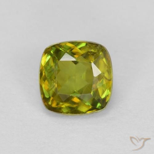 0.48ct Naturale Verde medio Sfene, Cuscino, VVS-VS