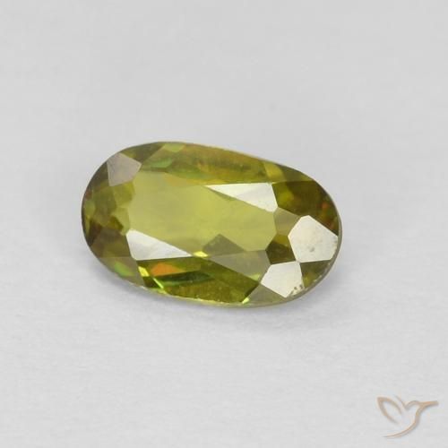 Sfene Caldo terroso verde naturale da 0.34 ct, Ovale, VVS-VS