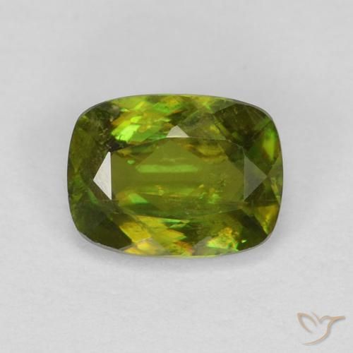 0.62ct Naturale Verde foresta Sfene, Cuscino, VS