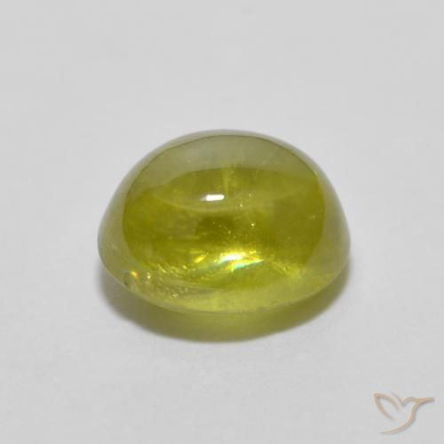 Sfene Caldo bosco verde naturale da 1.36 ct, Ovale, Trasparente