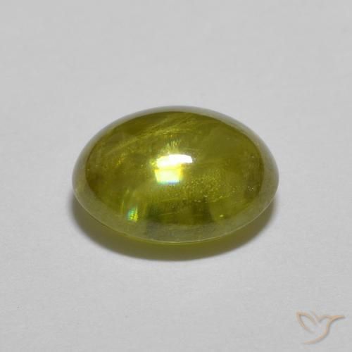 Sfene Caldo bosco verde naturale da 1.25 ct, Ovale, Trasparente