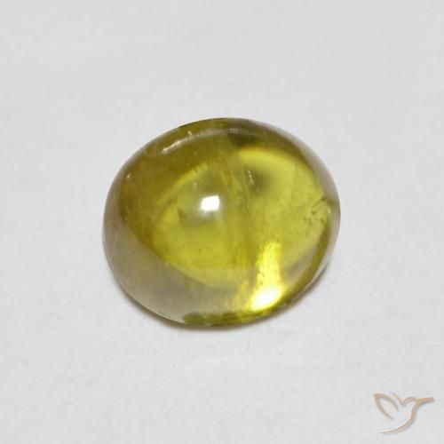 Sfene Verde caldo naturale da 0.93 ct, Ovale, Trasparente