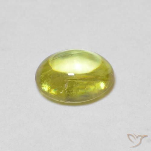 Sfene Caldo bosco verde naturale da 0.75 ct, Ovale, Trasparente