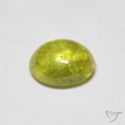 Sfene Caldo terroso verde naturale da 0.98 ct, Ovale, Trasparente