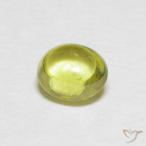 Sfene Caldo bosco verde naturale da 0.69 ct, Ovale, Trasparente
