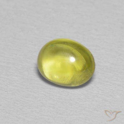 Sfene Caldo bosco verde naturale da 0.85 ct, Ovale, Trasparente