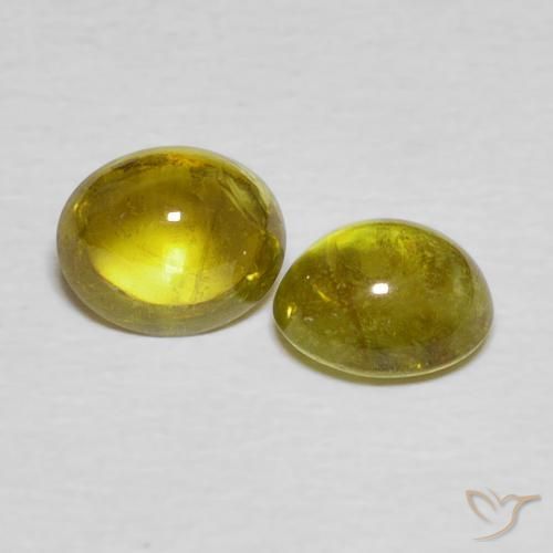 Gemme di Sfene Marrone dorato intenso Deep naturale da 2.26 ct, Ovale, Trasparente