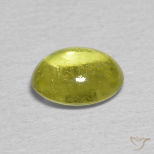 Sfene Caldo terroso verde naturale da 0.75 ct, Ovale, Trasparente