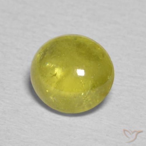 Sfene Caldo terroso verde naturale da 0.85 ct, Ovale, Trasparente