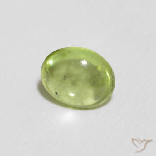 Sfene Verde brillante naturale da 0.66 ct, Ovale, Trasparente