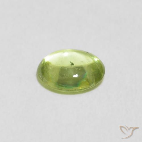 Sfene Verde brillante naturale da 0.66 ct, Ovale, Trasparente