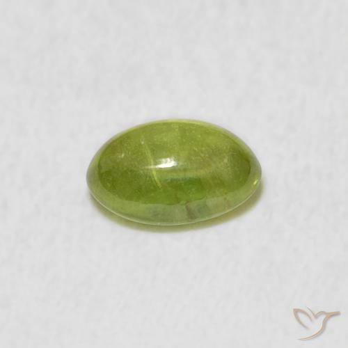Sfene Verde giallastro naturale da 0.87 ct, Ovale, Trasparente