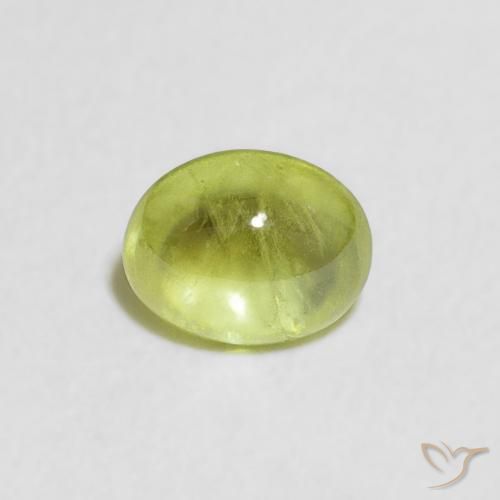 0.72ct Naturale Verde oliva Sfene, Ovale, Trasparente